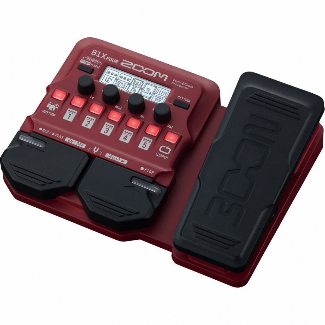 zoom-b1x-four-pedalera-para-bajo