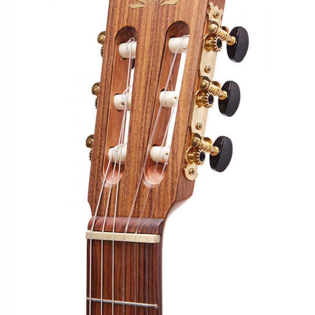 la-alpujarra-modelo-83k-guitarra-de-concierto-con-corte-cutaway-sin-eq-3669