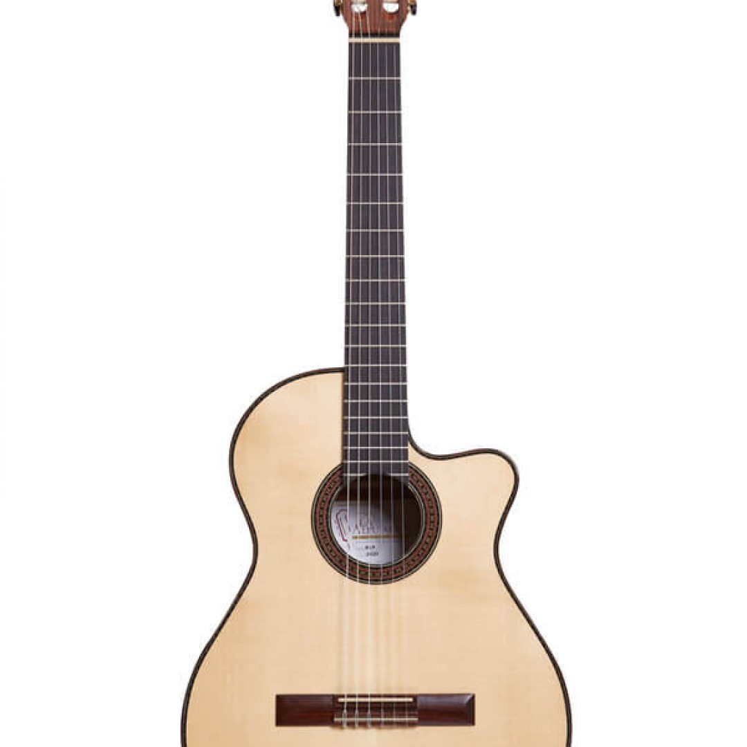 la-alpujarra-modelo-85k-guitarra-de-concierto-con-corte--cutaway-sin-eq-3672