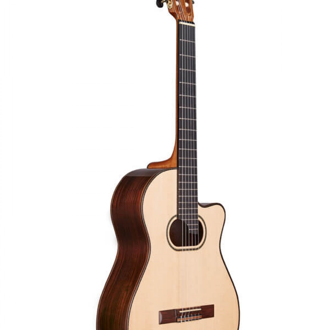 -la-alpujarra-modelo-100k-guitarra-de-concierto-con-corte--cutaway-y-boca-ovalada-sin-eq-3675