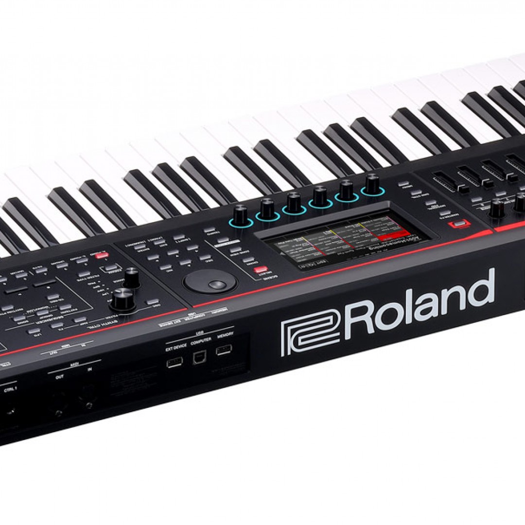 roland-fantom-07-sintetizador-3839