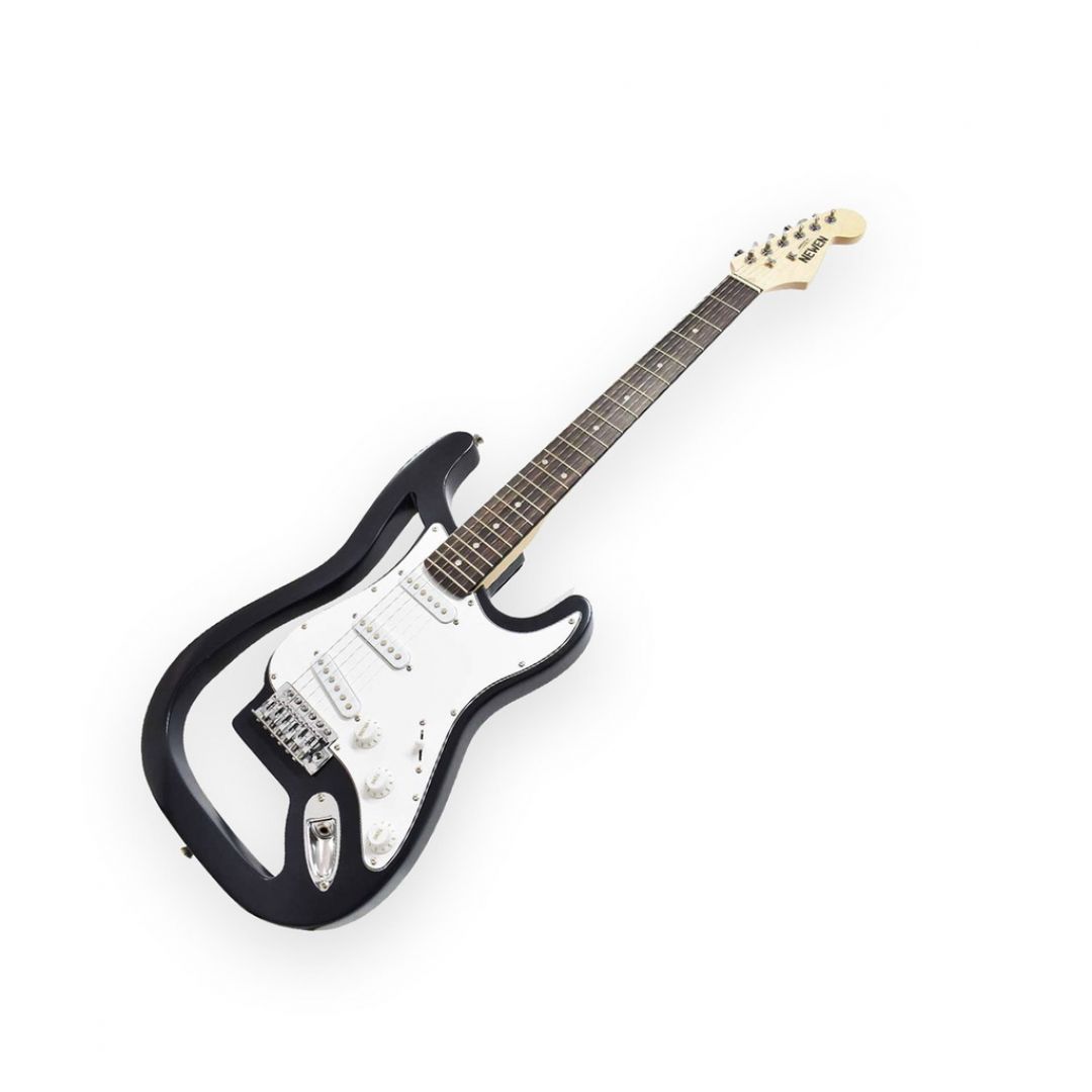 newen-onas-ghost-st-black-guitarra-electrica-4488