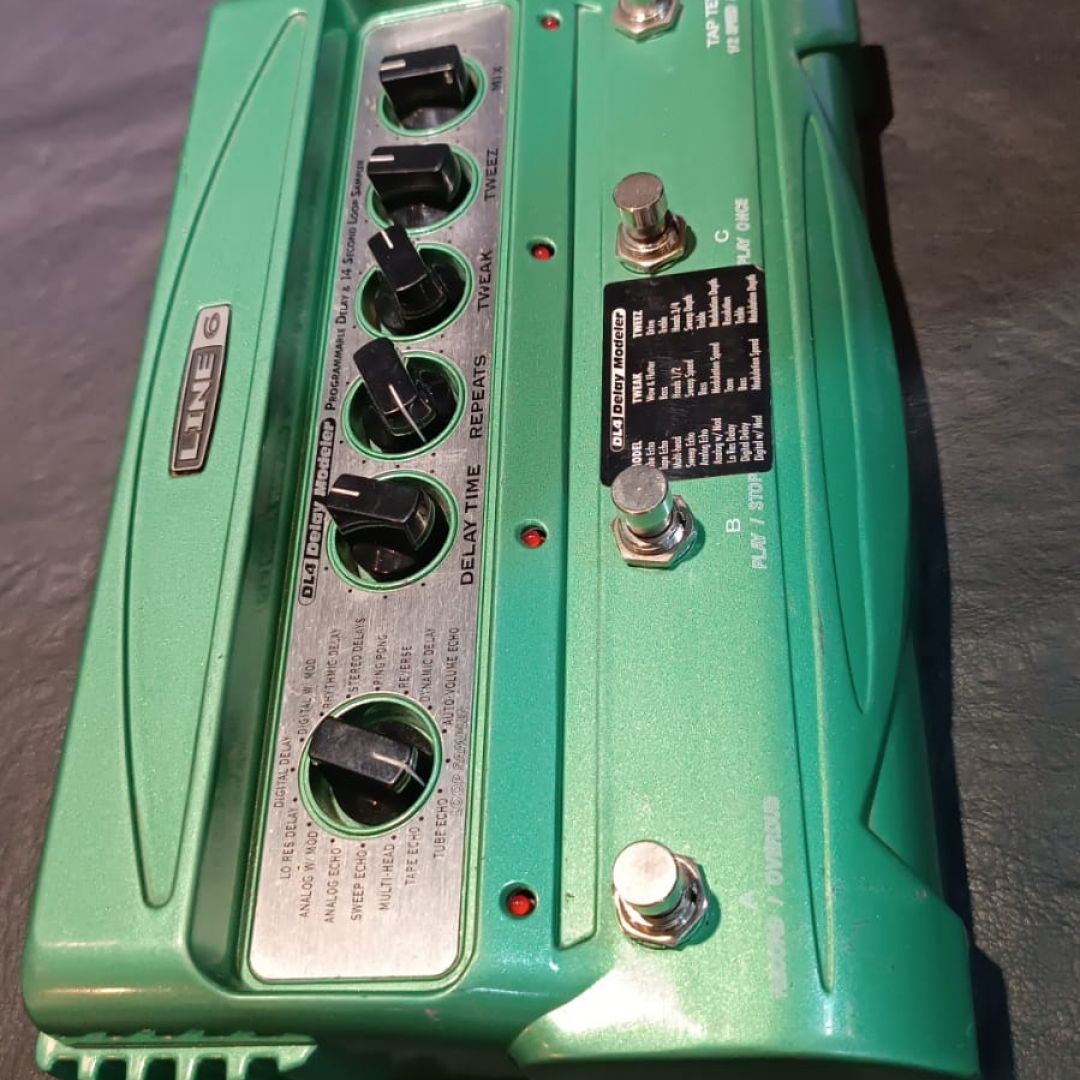 line-6-delay-stompbox-modeling-dl4-segunda-mano-4851