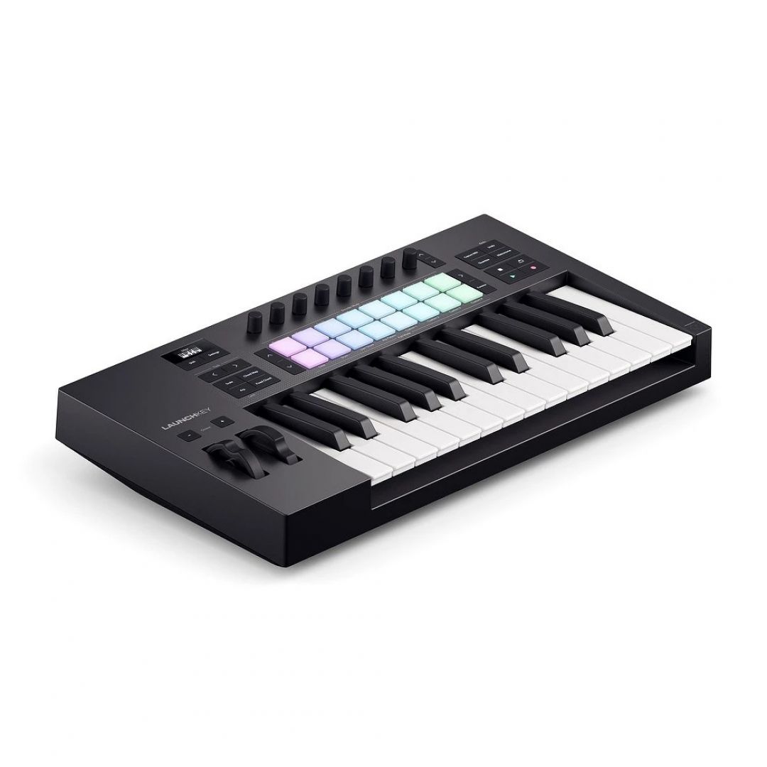 novation-launchkey-25-mk4-5616