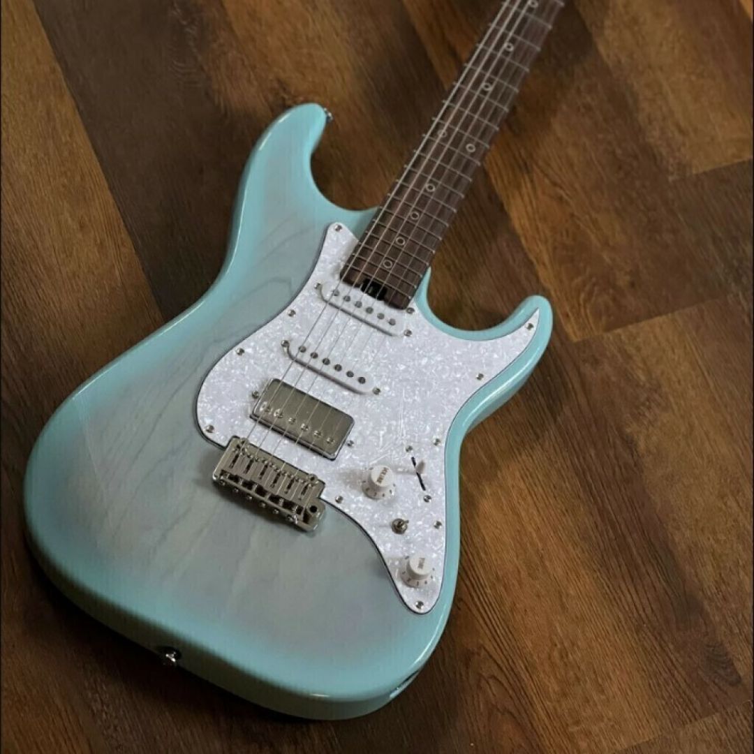 soloking-stratocaster-ms-11-classic-hss-ice-burst-guitarra-electrica-6110