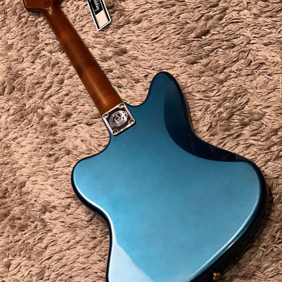 soloking-jm40-offset-deluxe-in-lake-placid-blue-with-gold-hardware-guitarra-electrica-6135