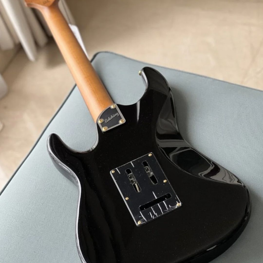 soloking-ms-1-classic-mkii-in-black-beauty-anodized-gold-pickguard-with-rosewood-fb-nafiri-special-run-guitarra-electrica-6148
